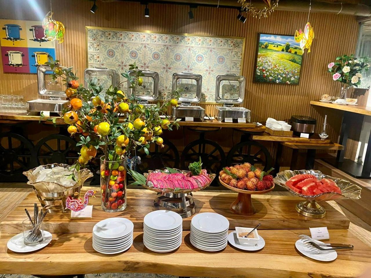 Nesta Hotel Saigon Thành Pho Ho Chí Minh Esterno foto