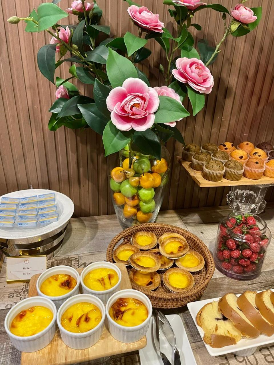 Nesta Hotel Saigon Thành Pho Ho Chí Minh Esterno foto
