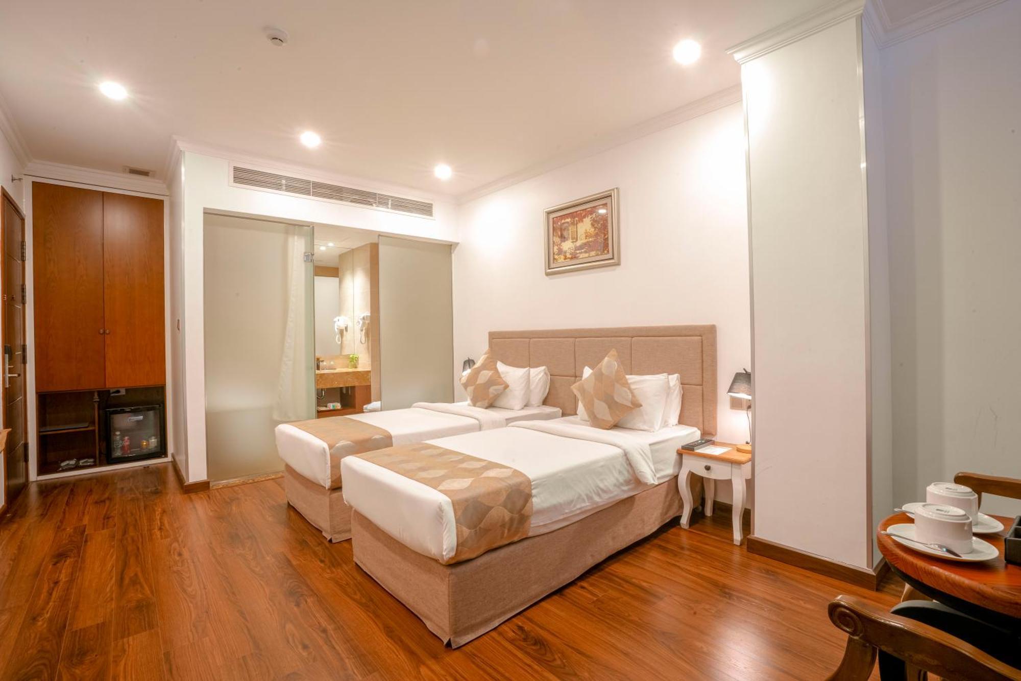 Nesta Hotel Saigon Thành Pho Ho Chí Minh Esterno foto